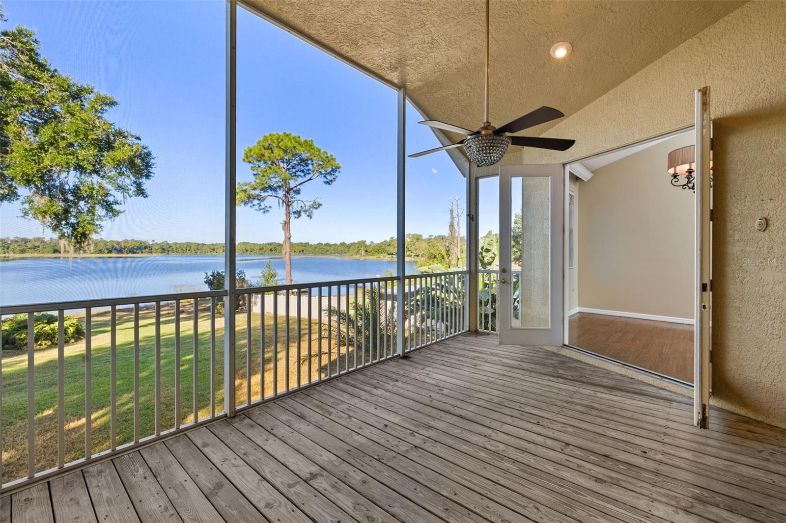 Image 16 of 96 For 41515 Silver Drive