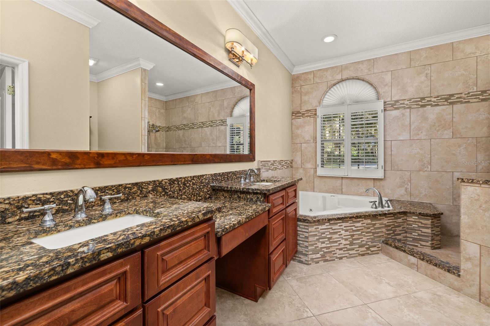 Image 28 of 96 For 41515 Silver Drive