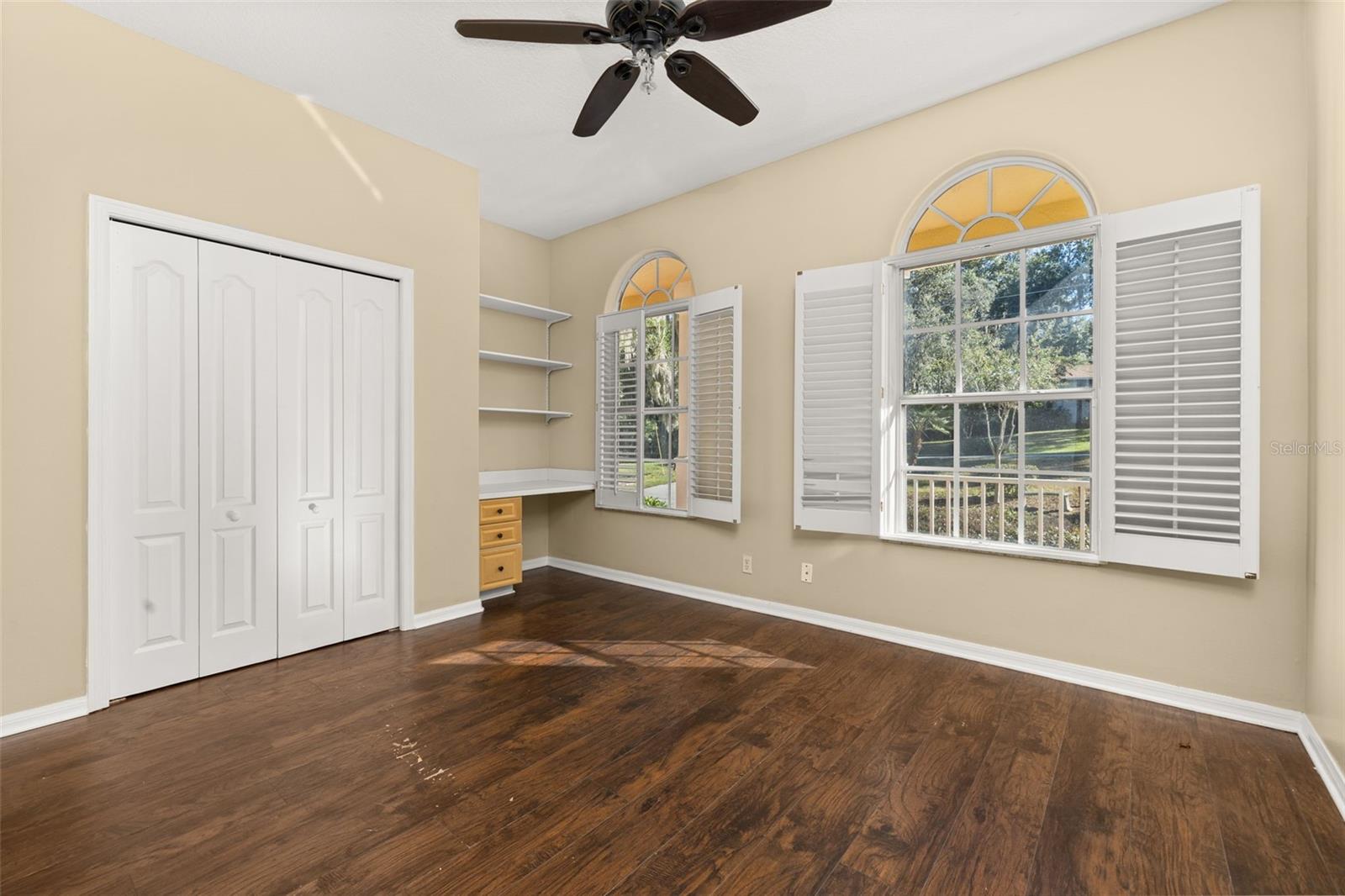 Image 34 of 96 For 41515 Silver Drive