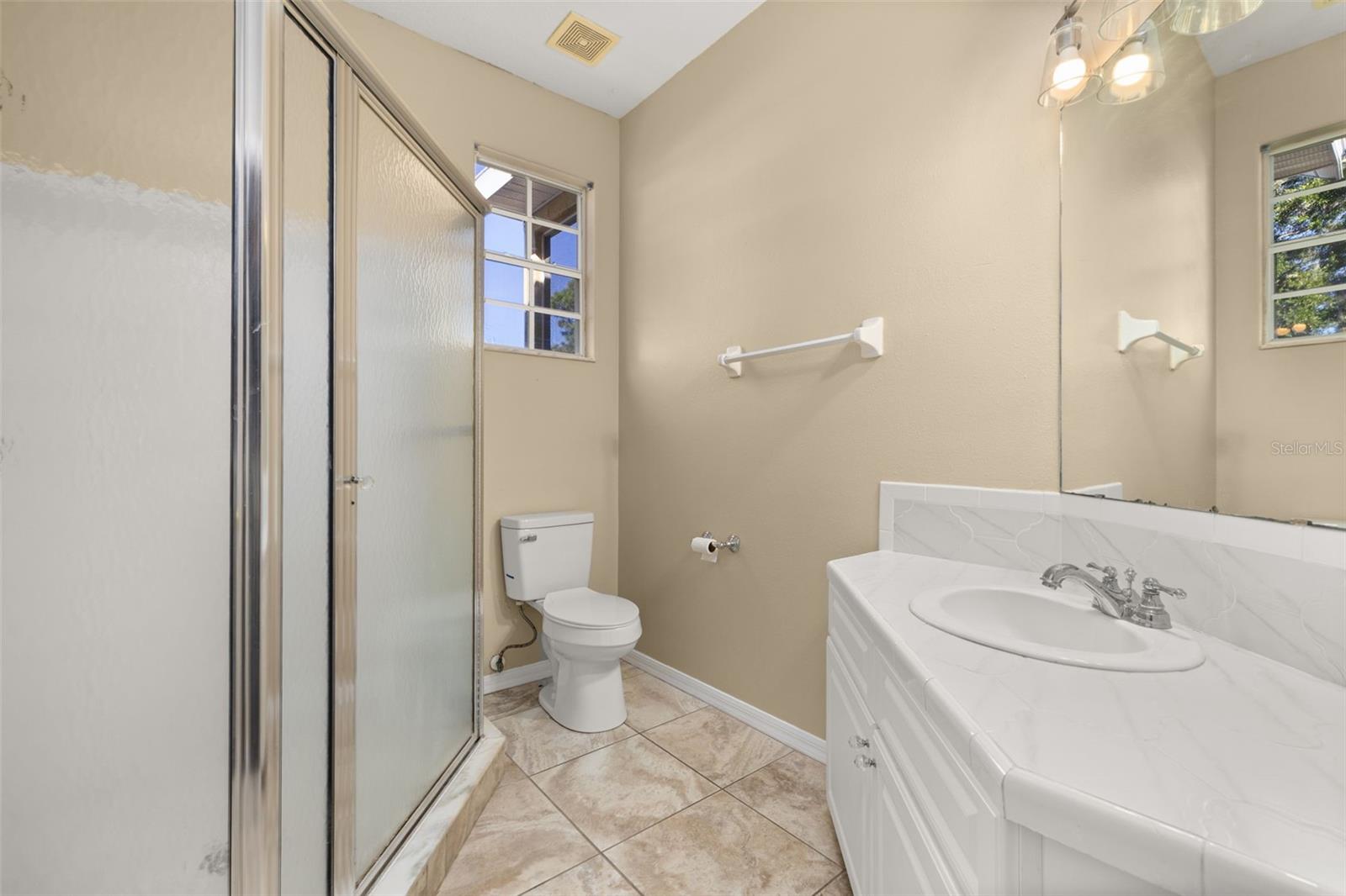 Image 38 of 96 For 41515 Silver Drive
