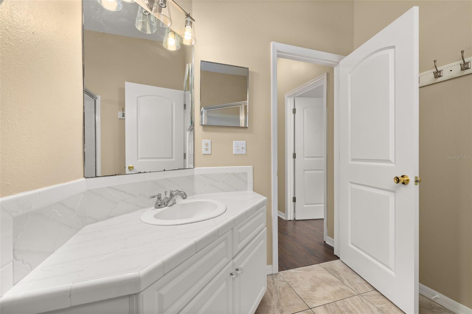 Image 39 of 96 For 41515 Silver Drive