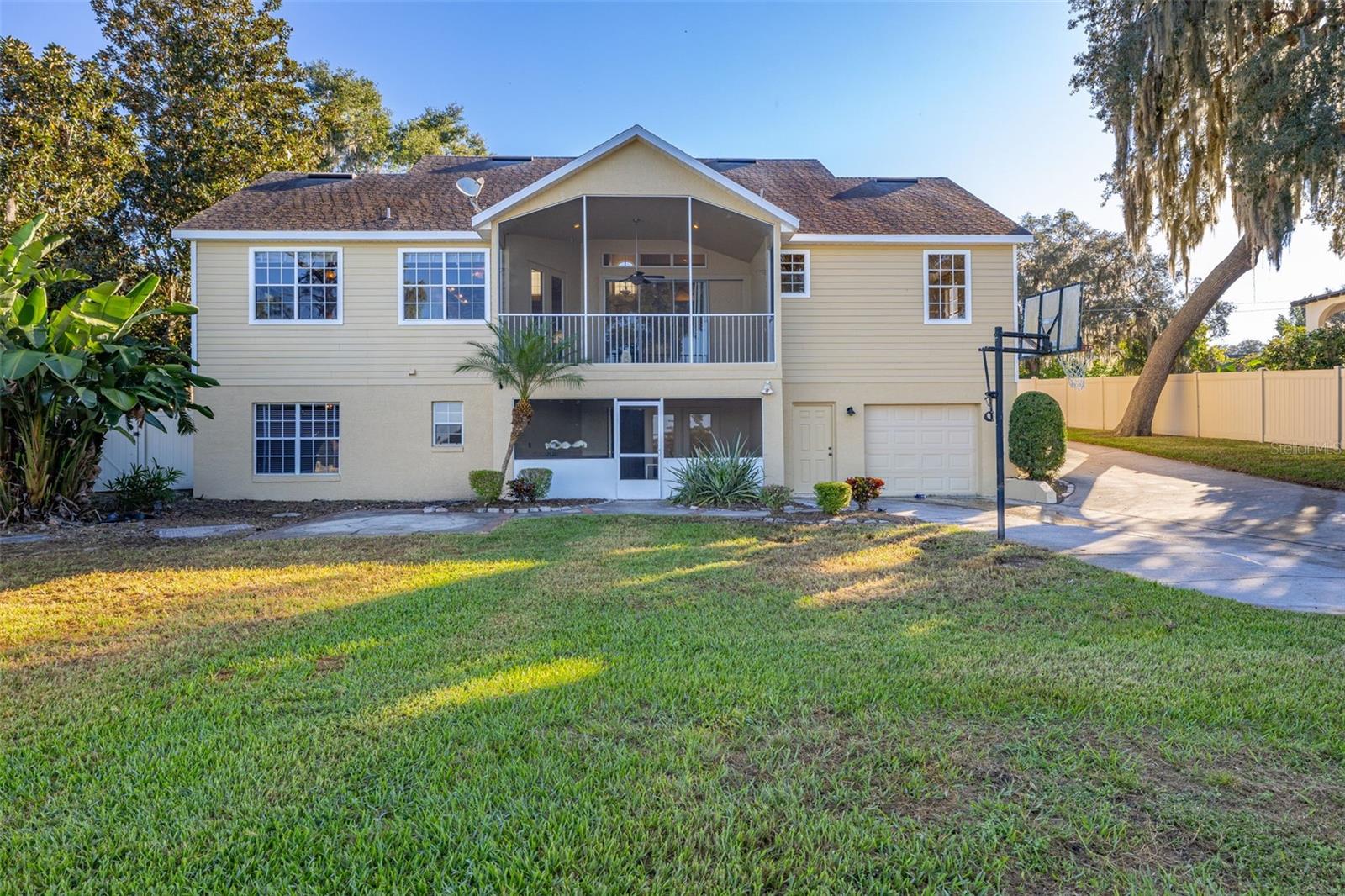 Image 4 of 96 For 41515 Silver Drive