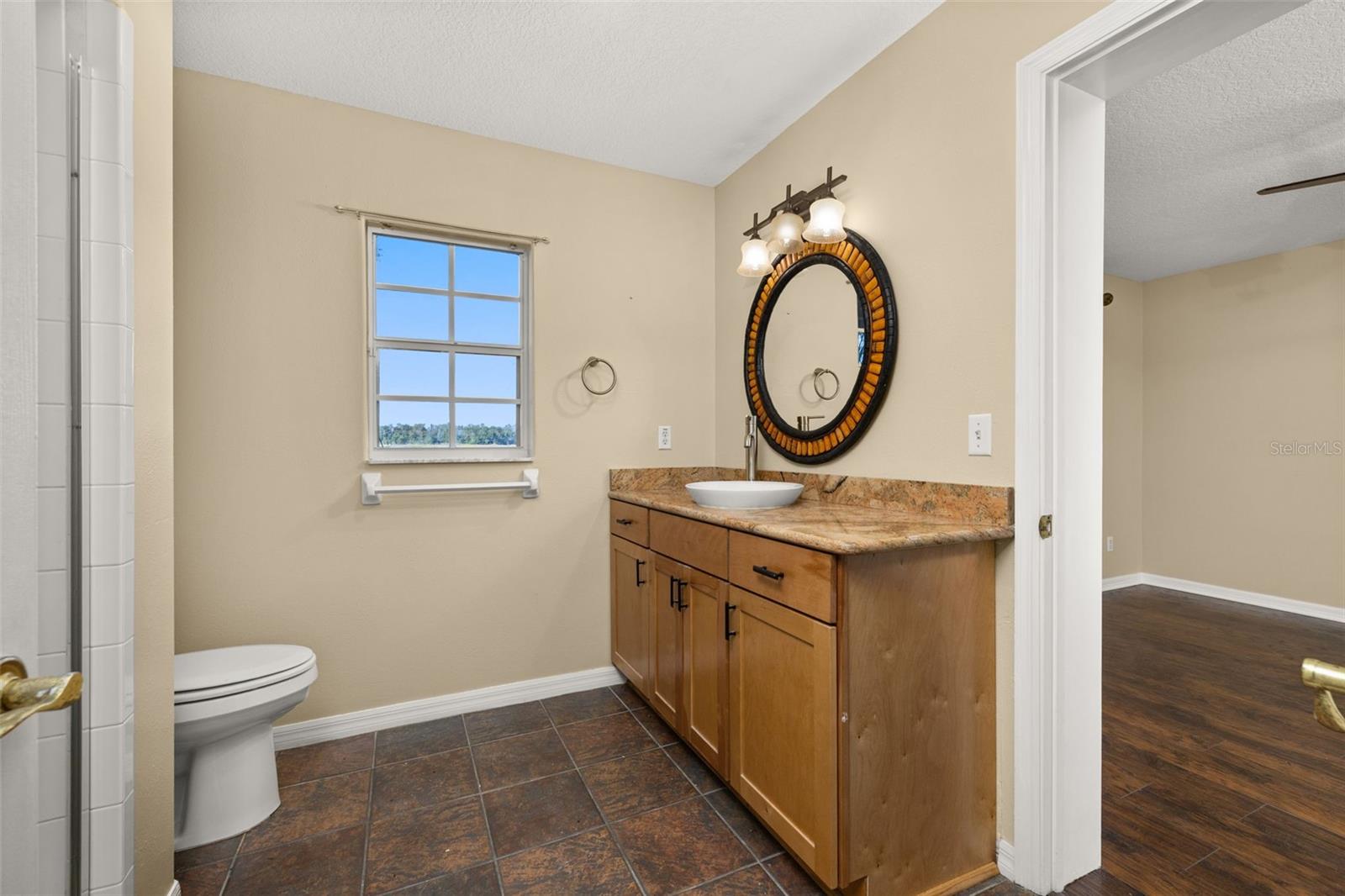 Image 48 of 96 For 41515 Silver Drive