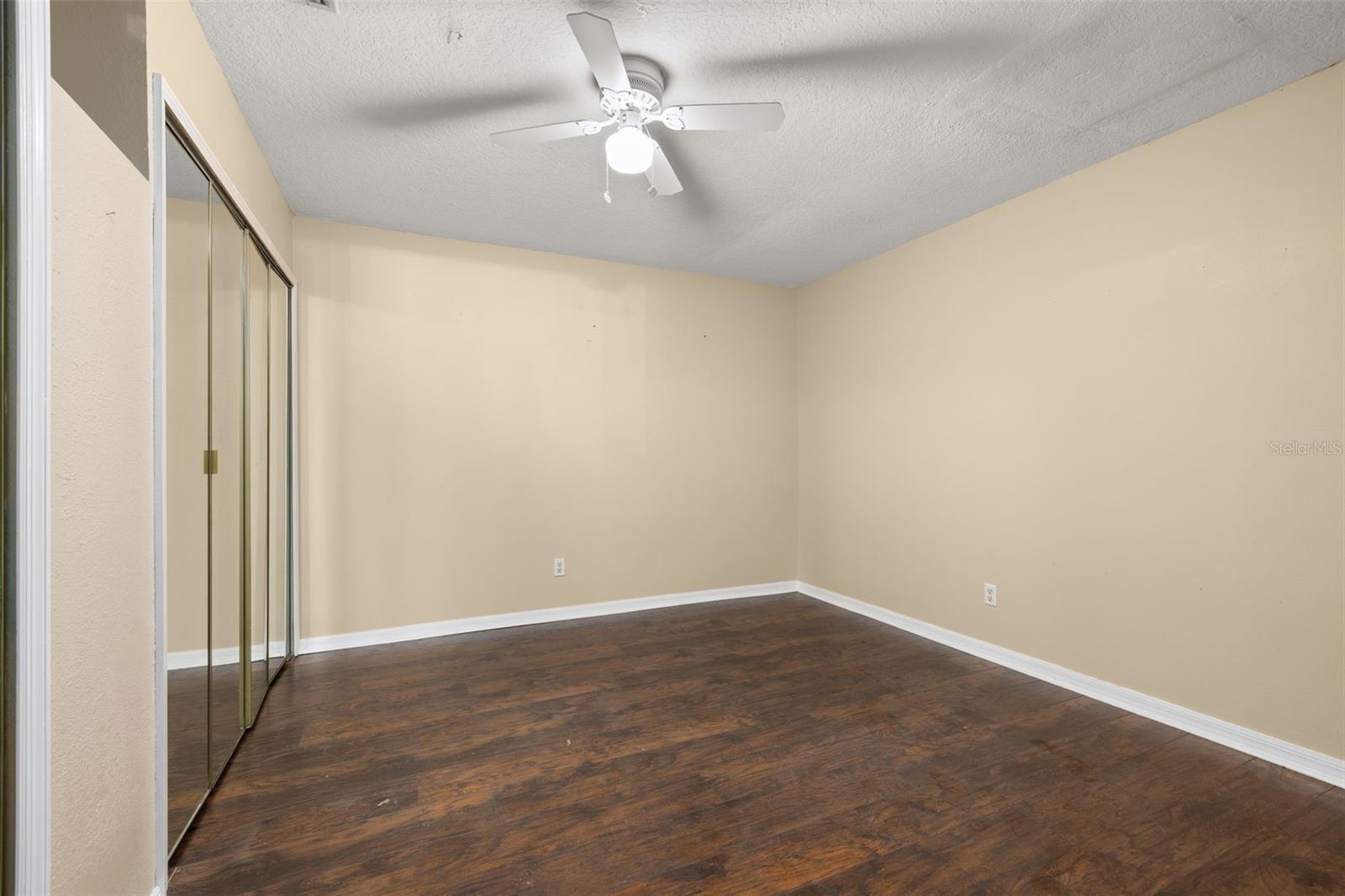 Image 49 of 96 For 41515 Silver Drive