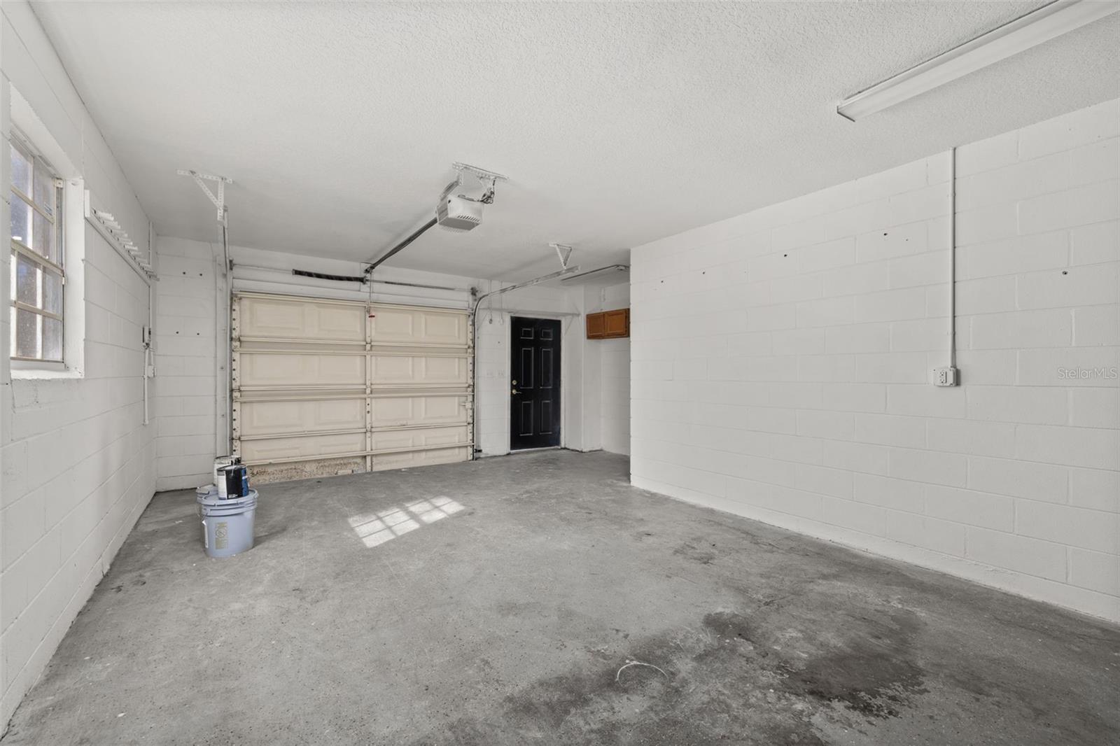 Image 56 of 96 For 41515 Silver Drive