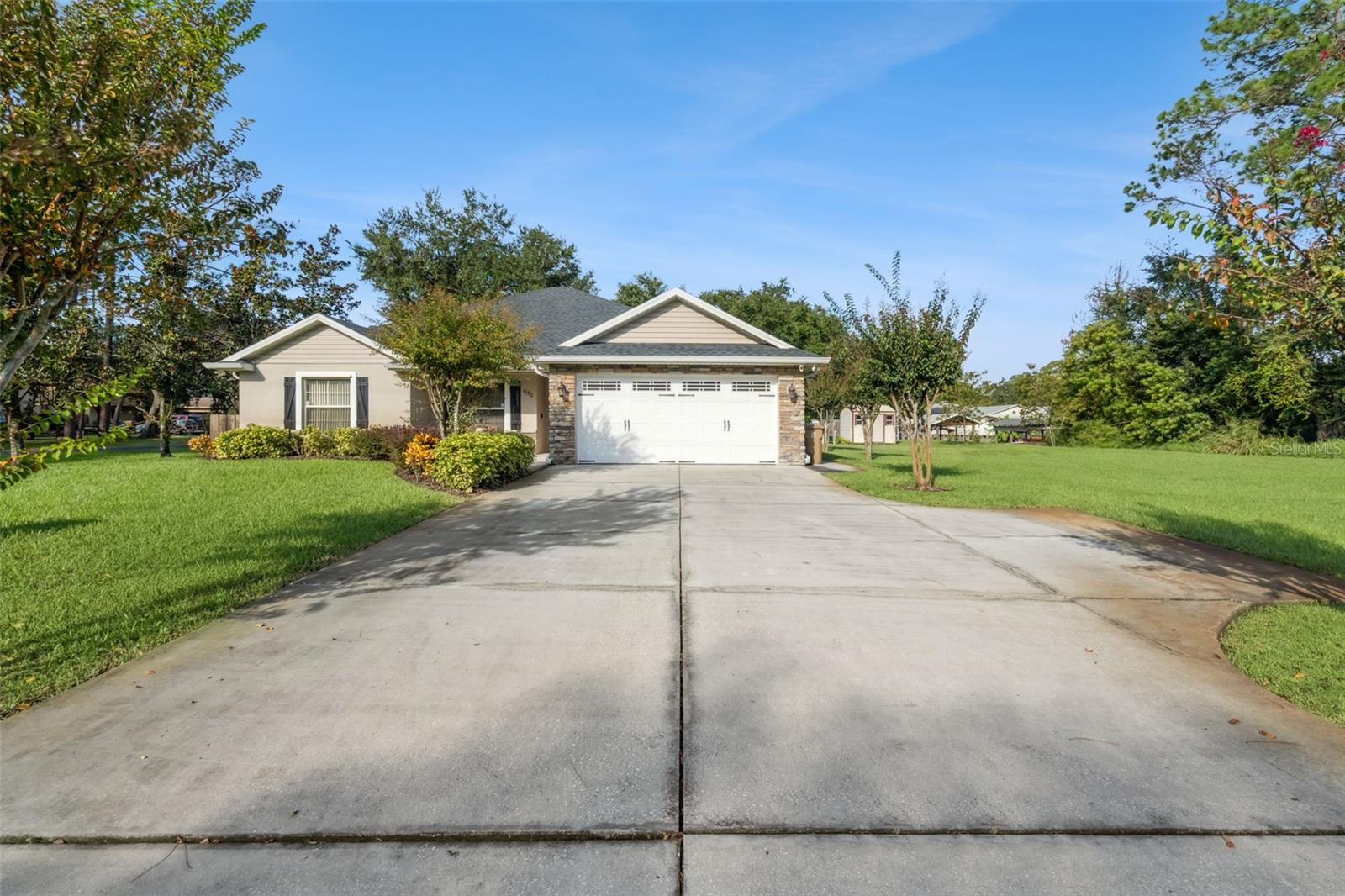 Image 4 of 61 For 1150 Eden Drive