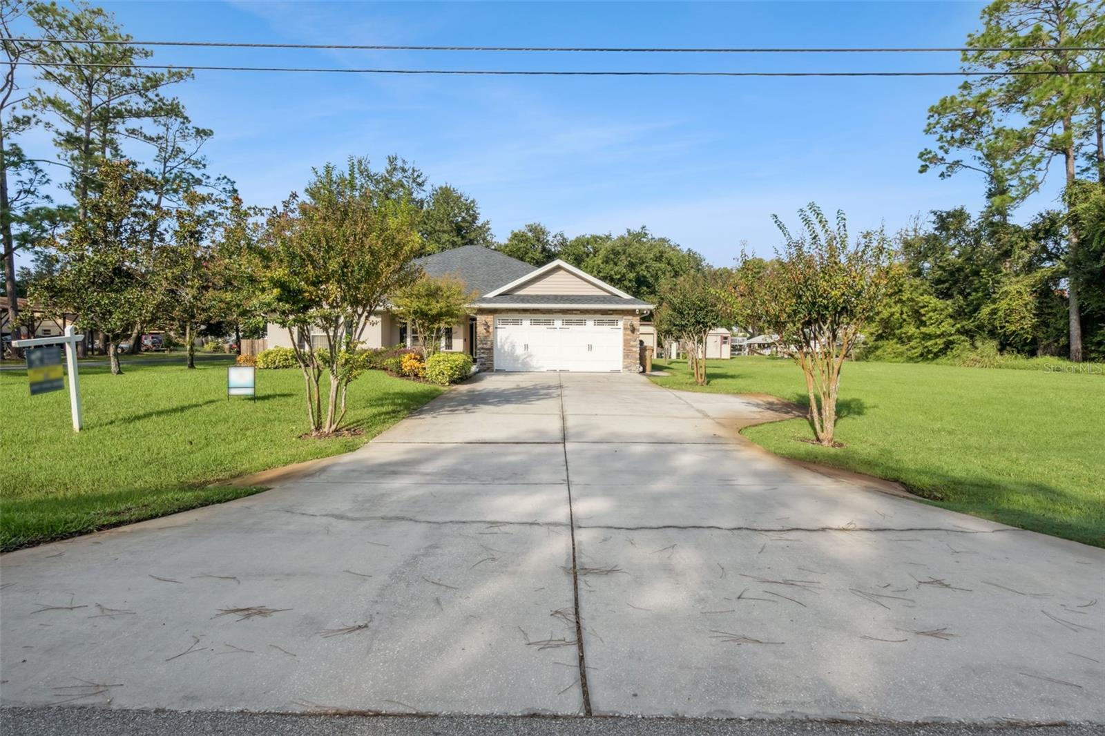 Image 8 of 61 For 1150 Eden Drive