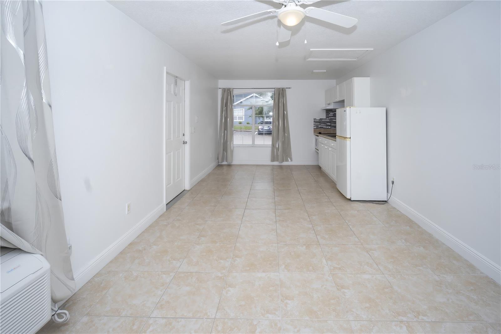 Image 5 of 17 For 234 Mango Drive B