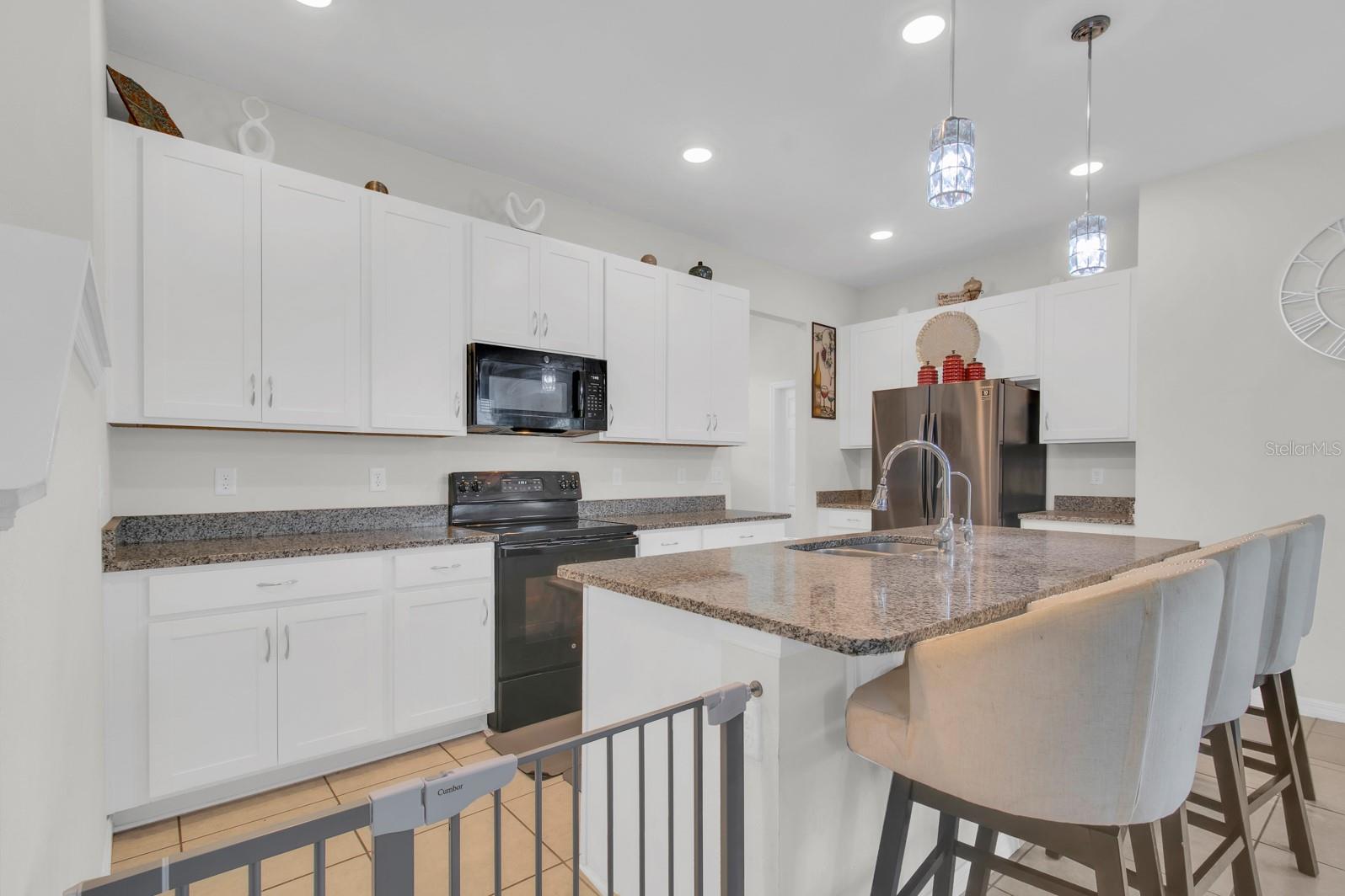 Image 18 of 43 For 2651 Grasmere View Parkway N