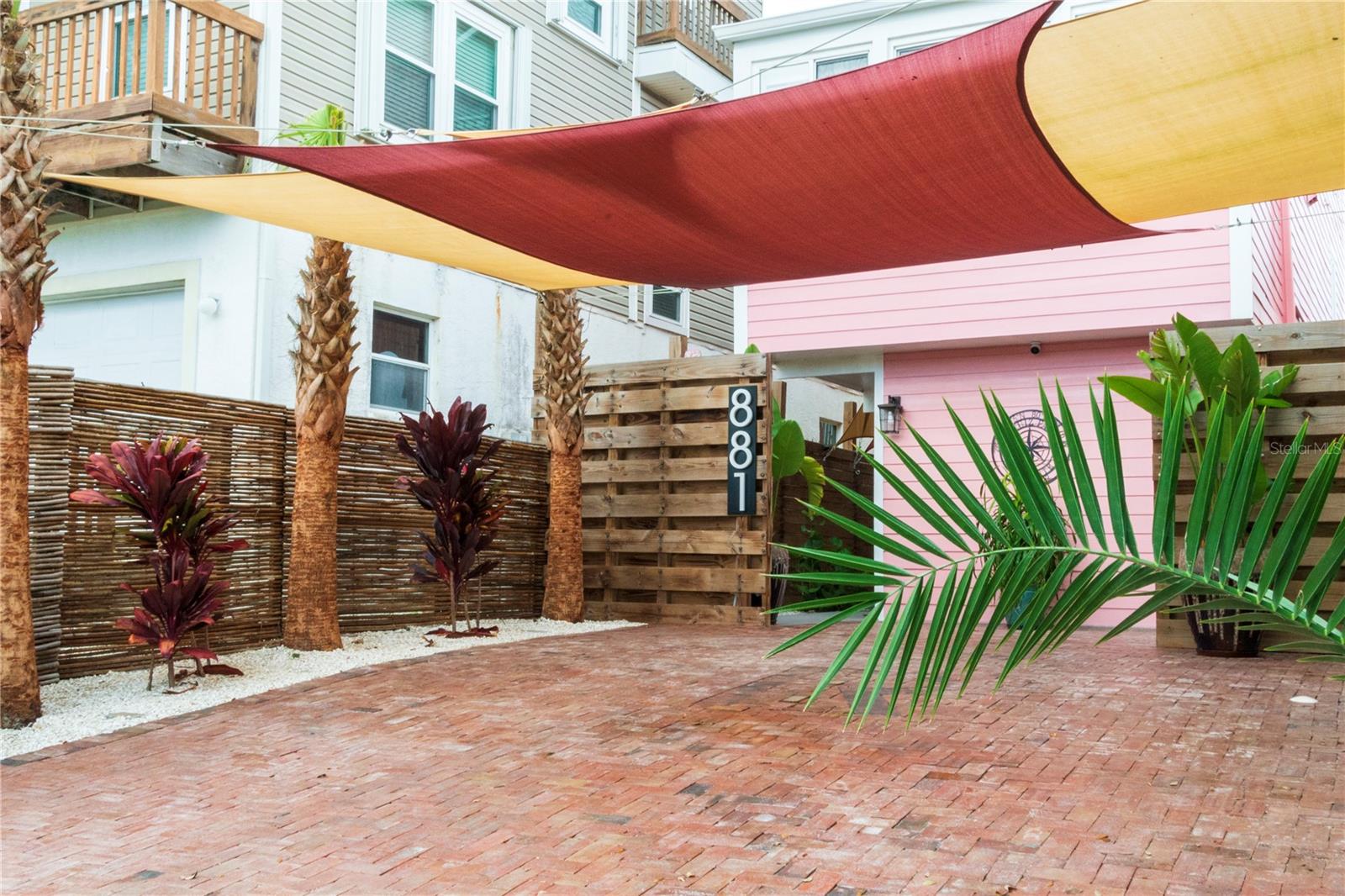 Image 10 of 72 For 881 Catfish Avenue