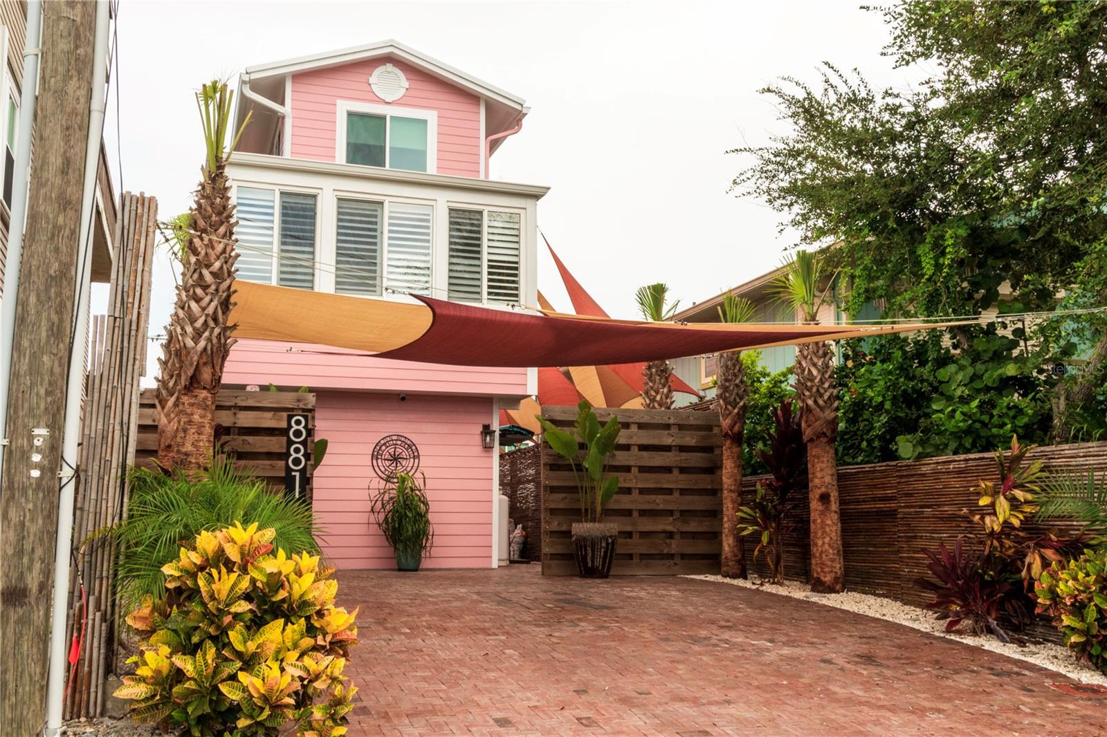 Image 2 of 72 For 881 Catfish Avenue