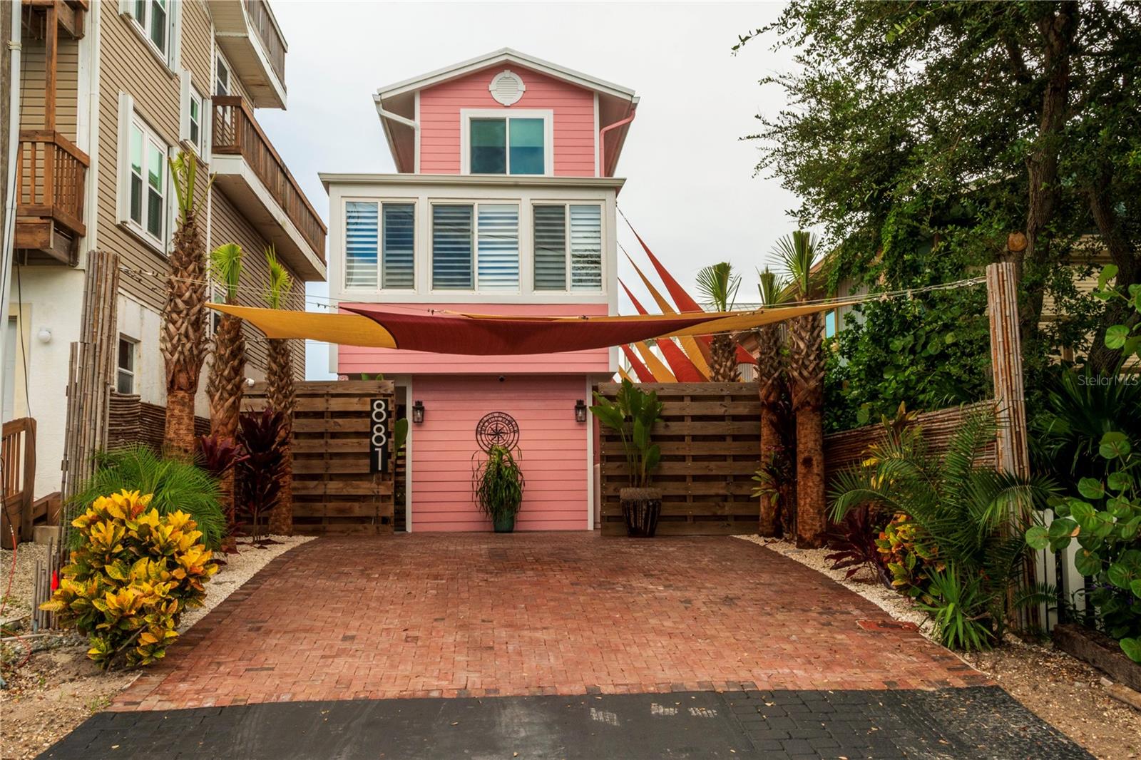 Image 3 of 72 For 881 Catfish Avenue