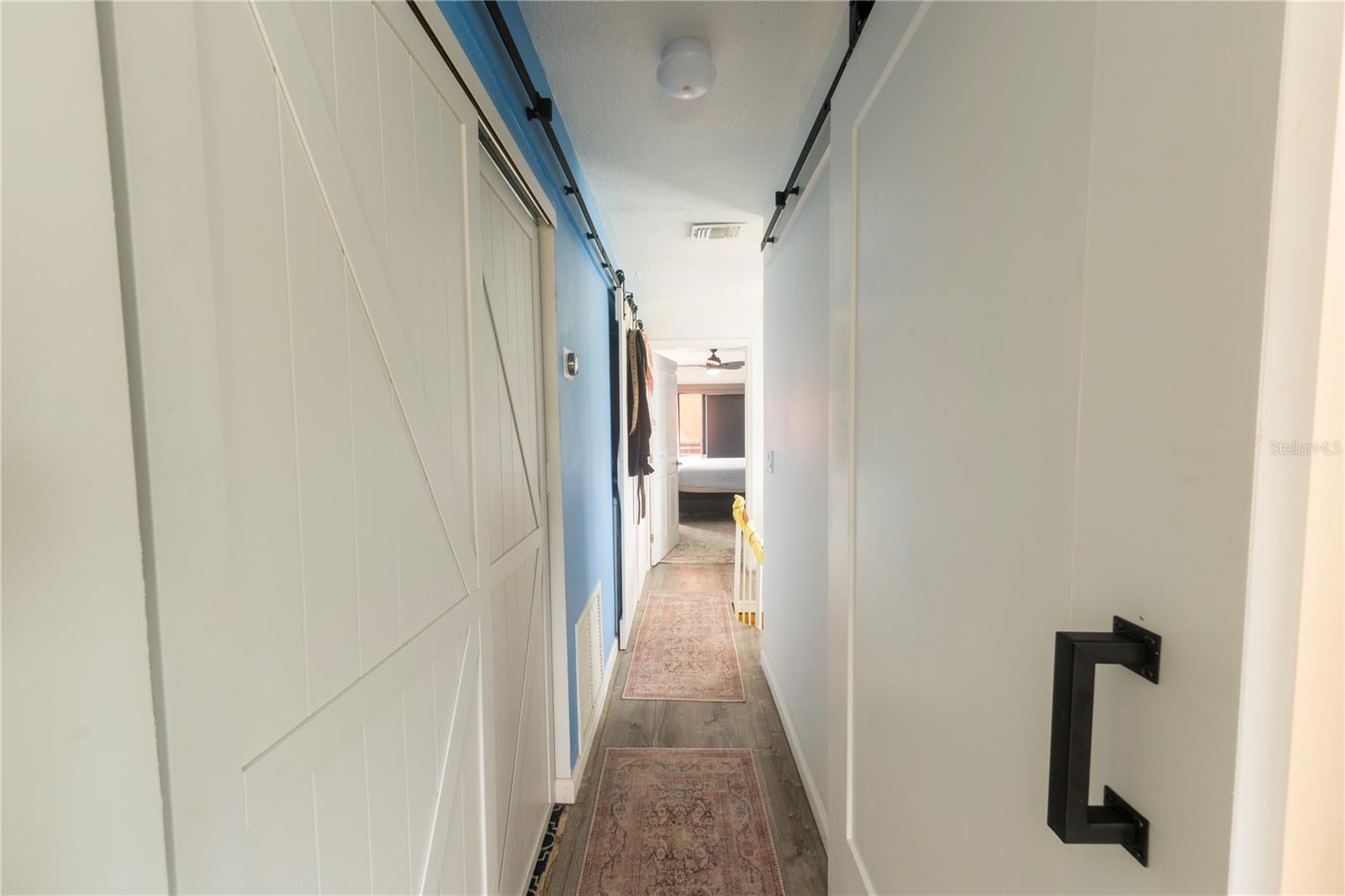 Image 33 of 72 For 881 Catfish Avenue