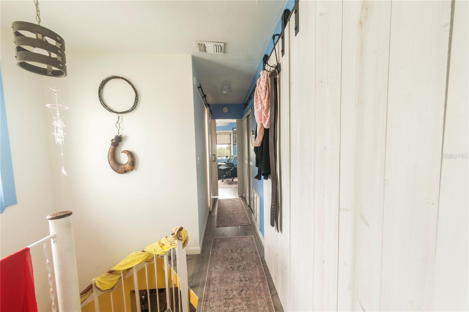 Image 34 of 72 For 881 Catfish Avenue