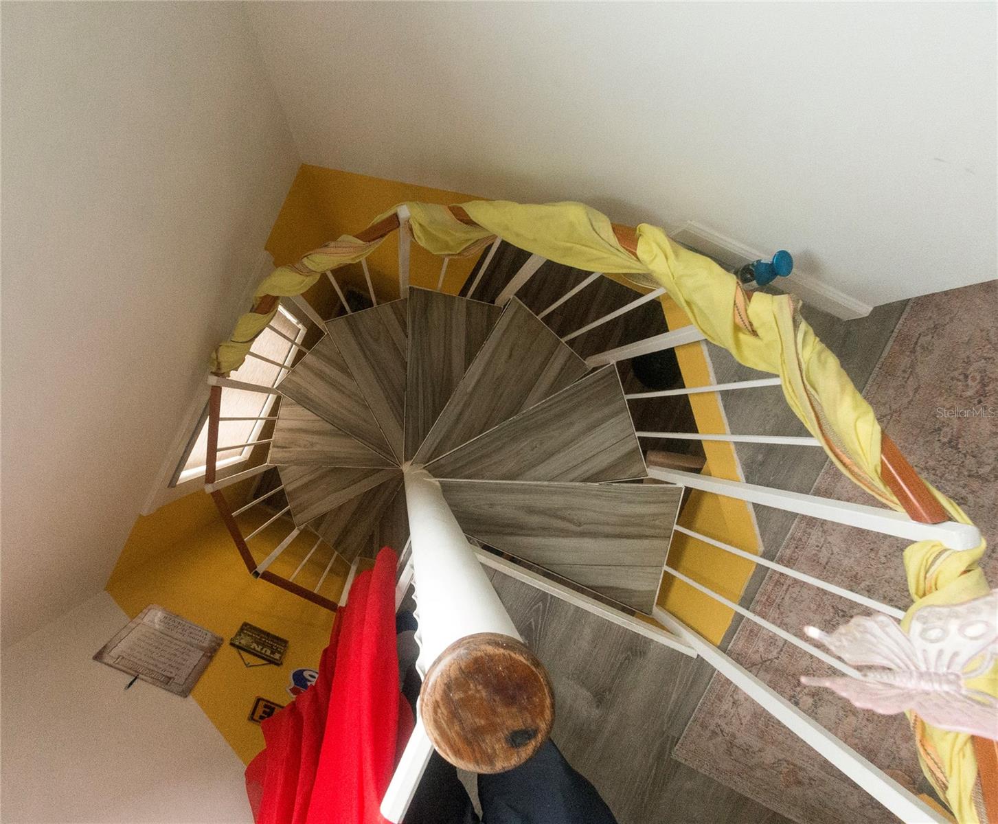 Image 35 of 72 For 881 Catfish Avenue