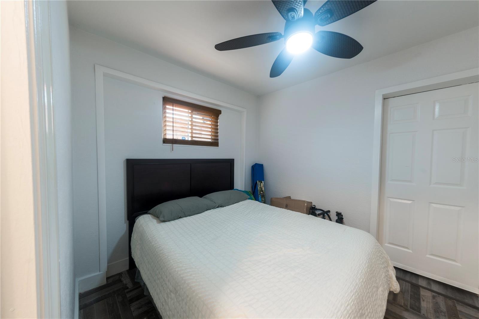 Image 38 of 72 For 881 Catfish Avenue