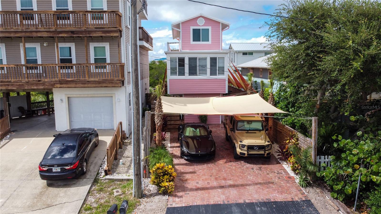 Image 5 of 72 For 881 Catfish Avenue