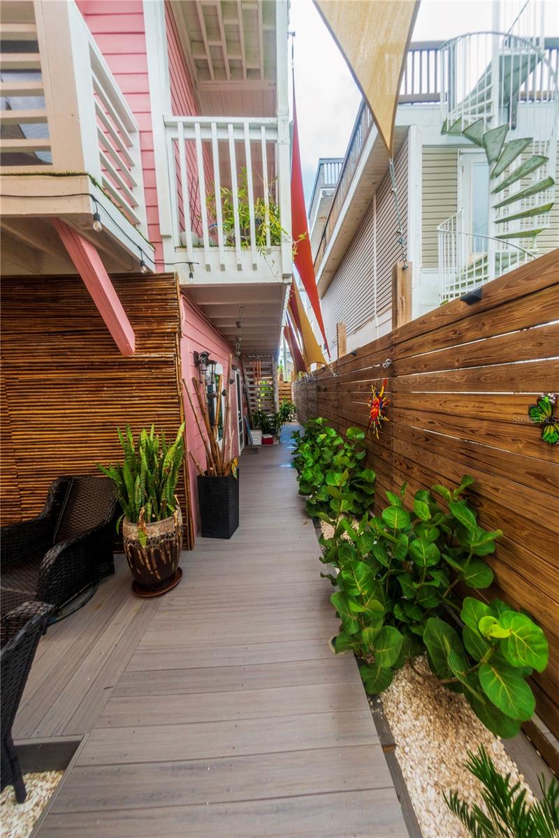 Image 51 of 72 For 881 Catfish Avenue