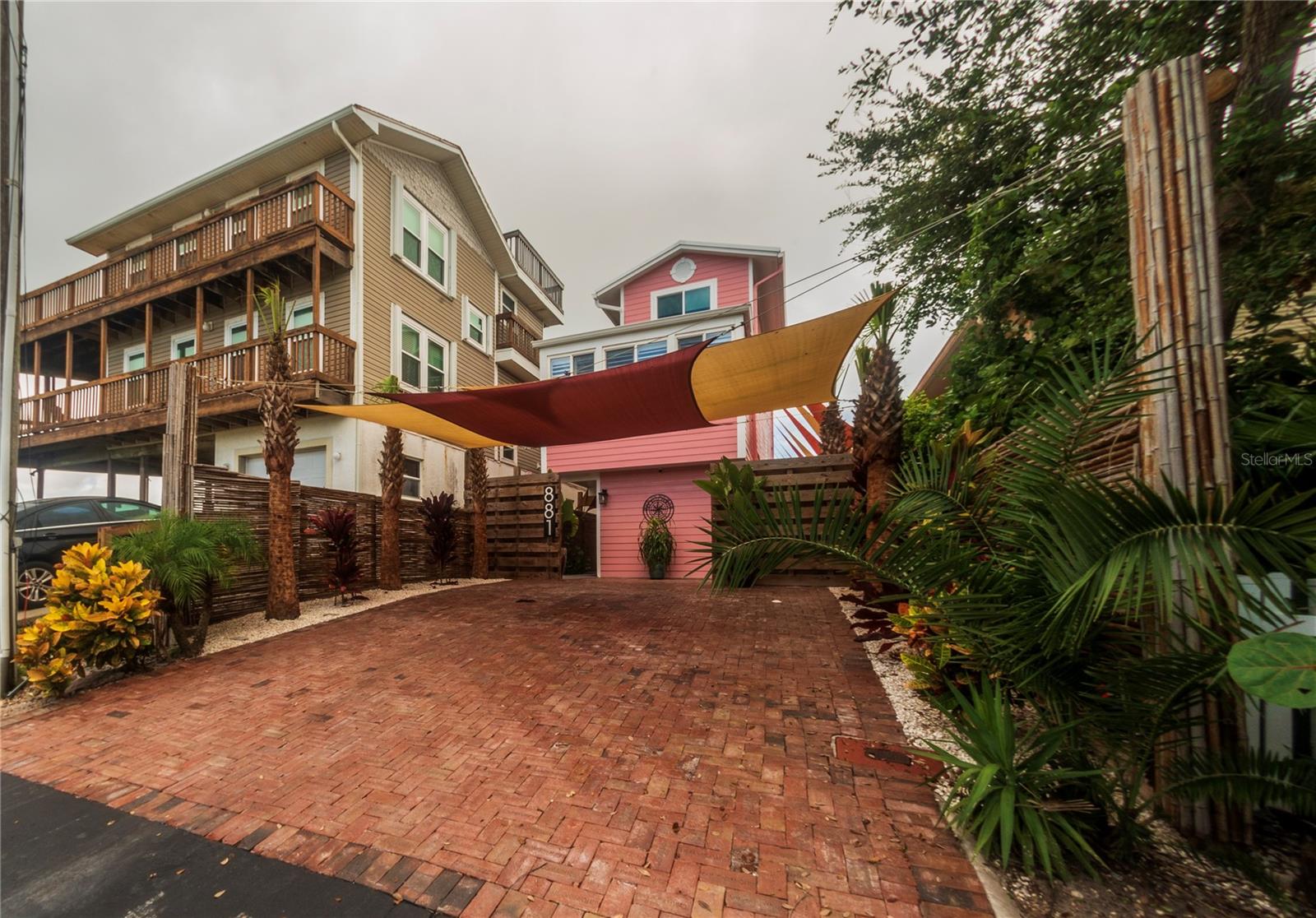 Image 6 of 72 For 881 Catfish Avenue