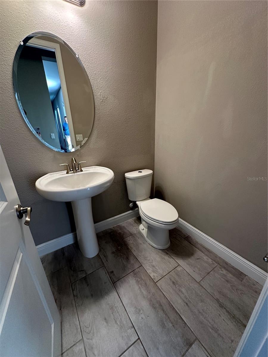 Image 15 of 22 For 8712 Crescendo Avenue