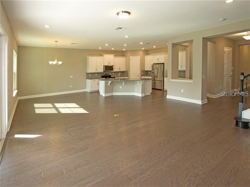 Image 2 of 11 For 8712 Crescendo Avenue