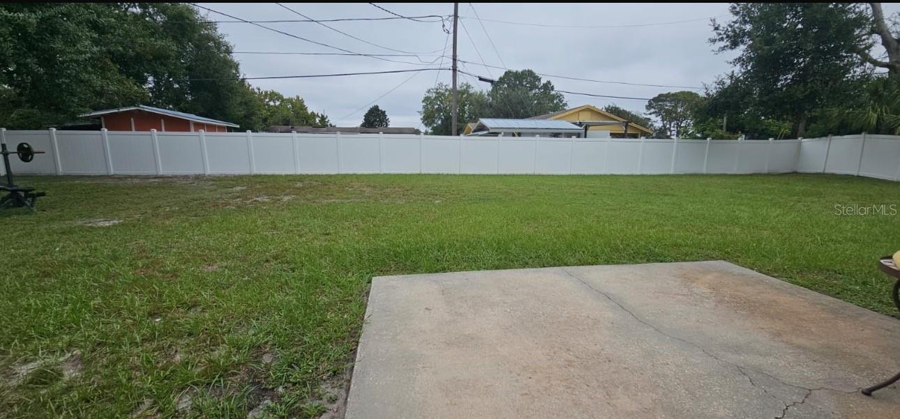 Image 12 of 55 For 10833 Exuma Street