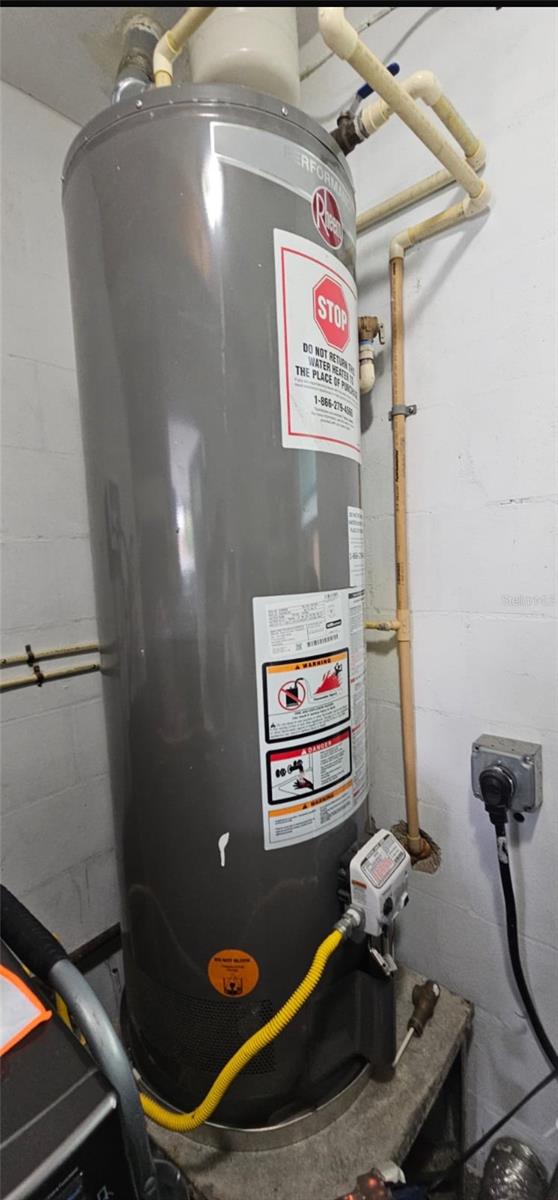 Image 53 of 55 For 10833 Exuma Street