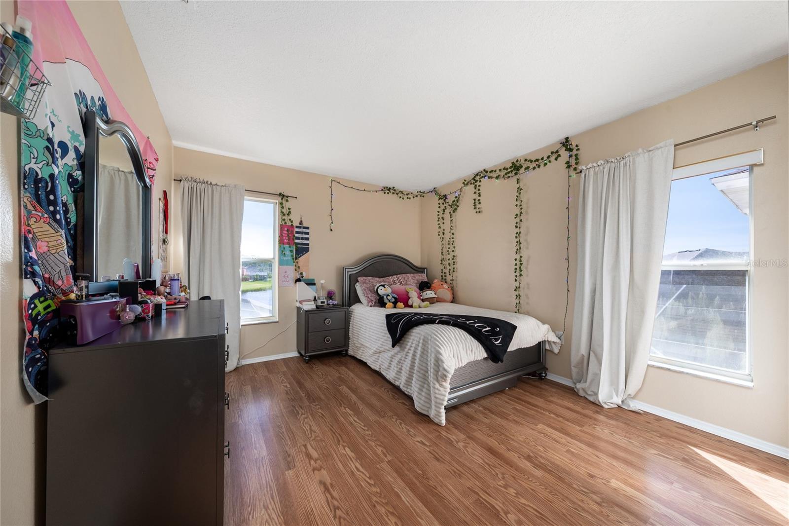 Image 25 of 46 For 1709 Bridgeview Circle