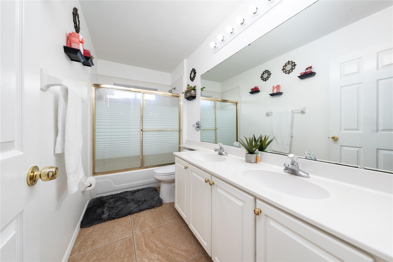 Image 31 of 46 For 1709 Bridgeview Circle