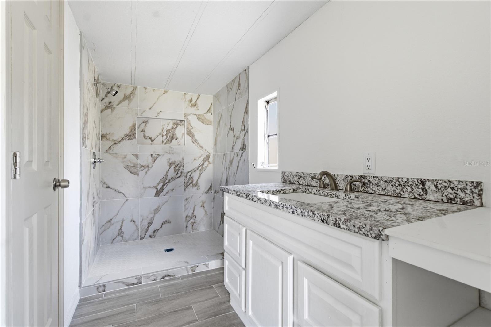 Image 15 of 26 For 38 Flamingo Boulevard