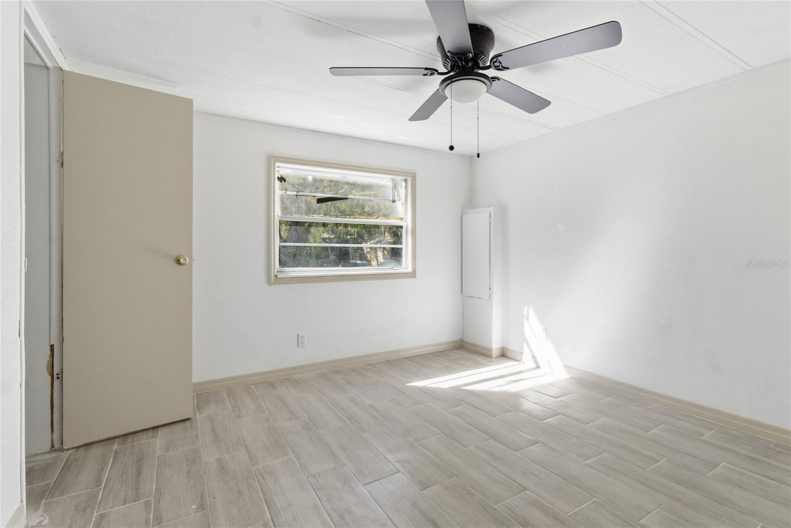 Image 17 of 26 For 38 Flamingo Boulevard