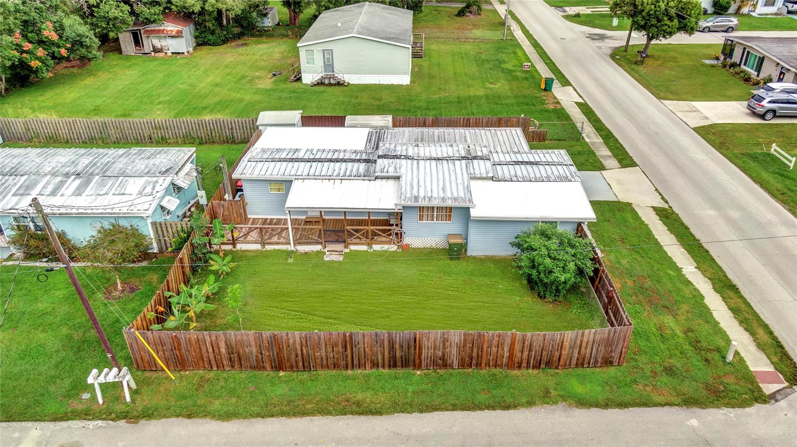 Image 23 of 35 For 902 Columbia Avenue