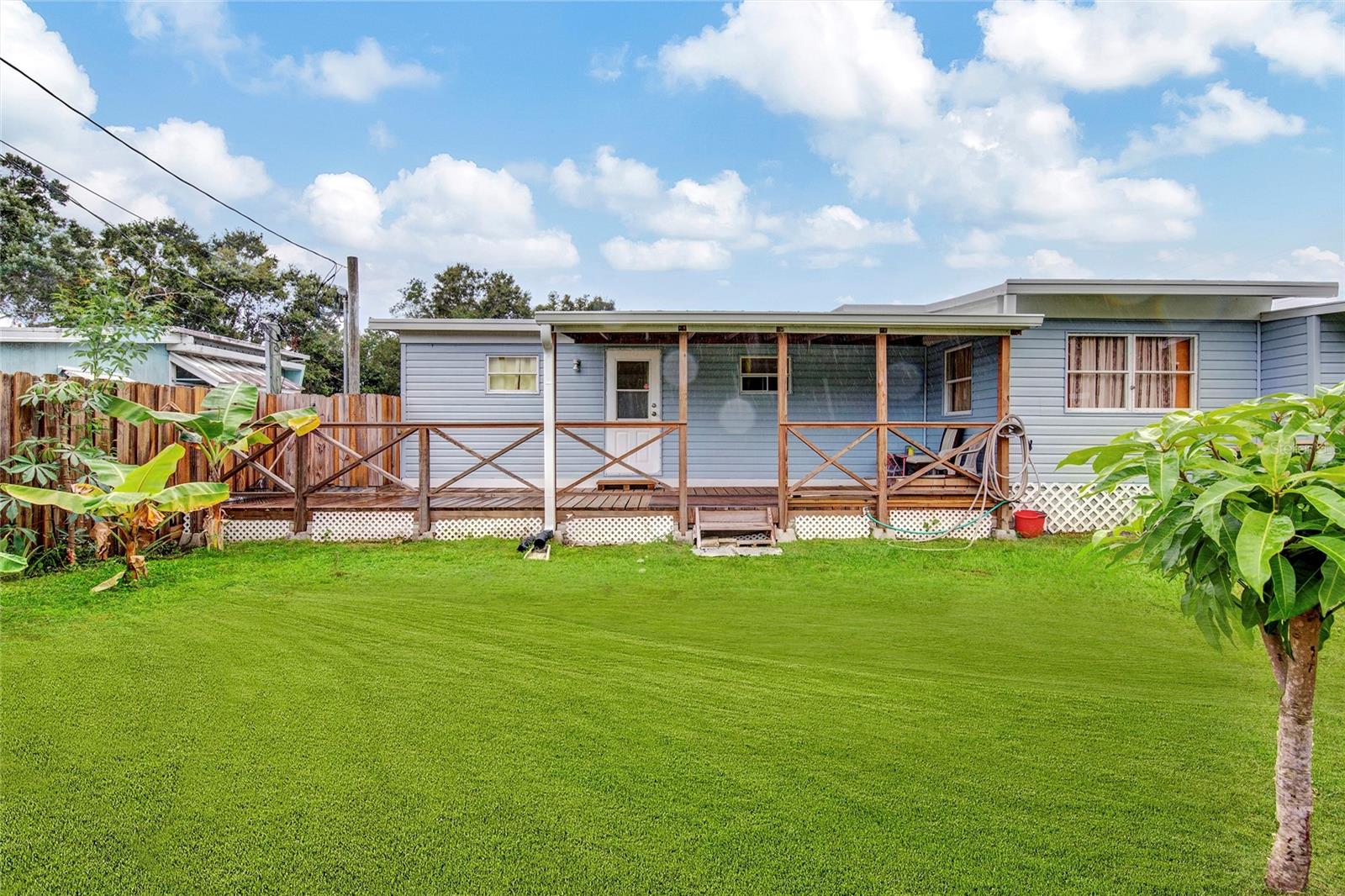 Image 29 of 35 For 902 Columbia Avenue