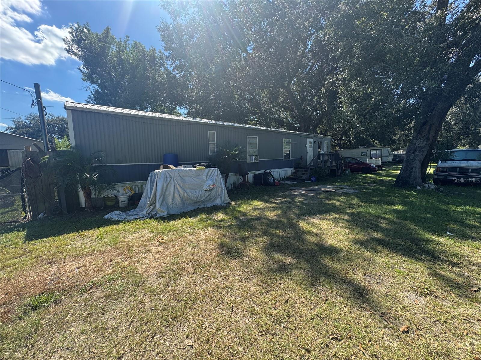 Image 2 of 3 For 124 5th Wahneta Street W