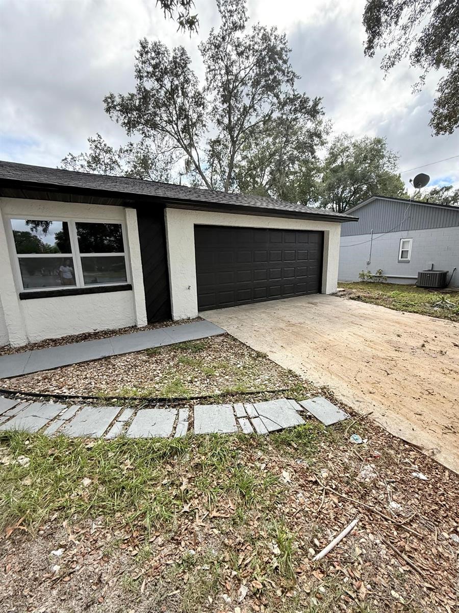 Image 3 of 18 For 1236 Rolling Lane