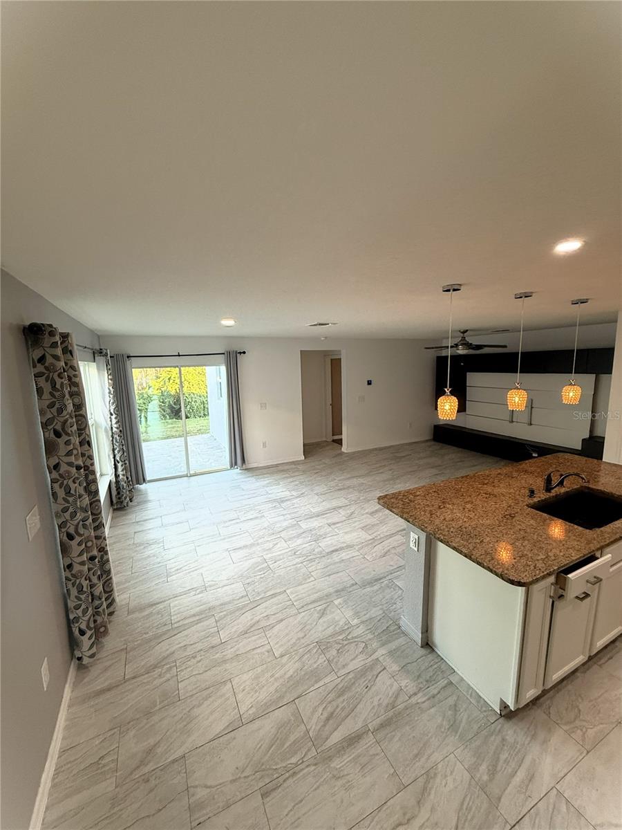 Image 10 of 23 For 382 Preserve Pointe Boulevard