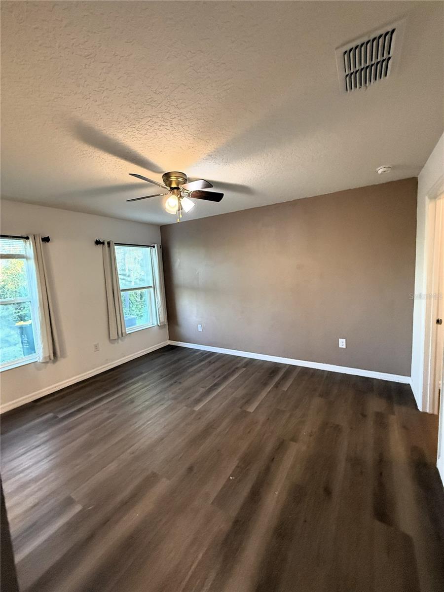 Image 18 of 23 For 382 Preserve Pointe Boulevard