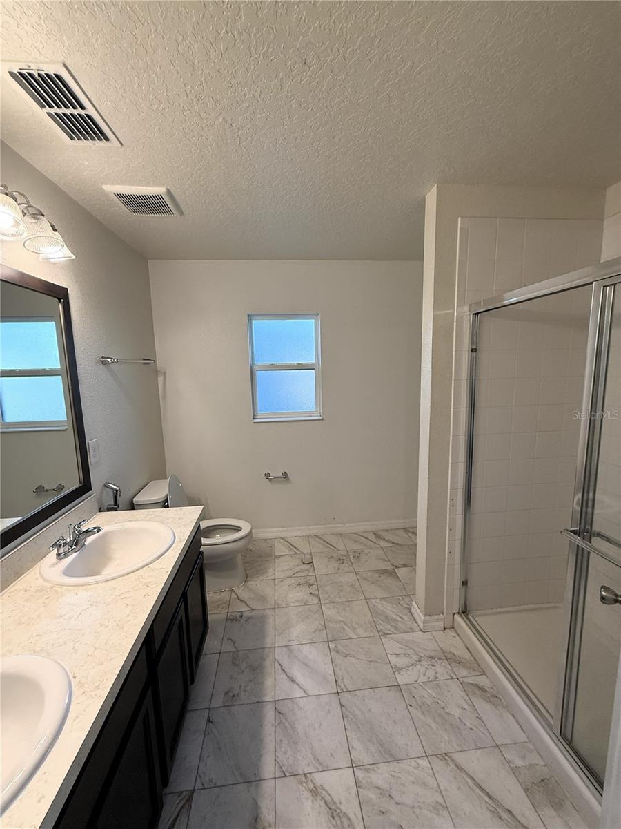 Image 25 of 30 For 382 Preserve Pointe Boulevard