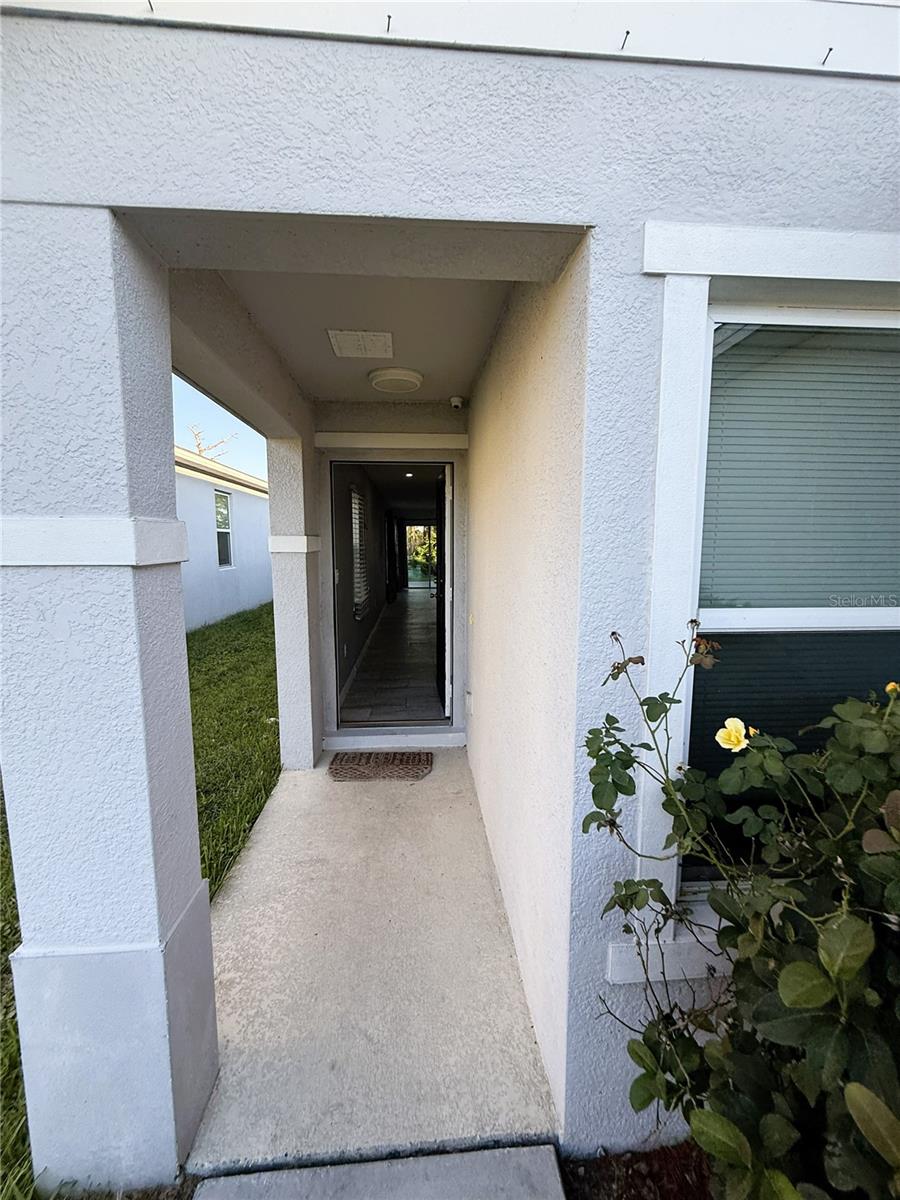 Image 7 of 23 For 382 Preserve Pointe Boulevard