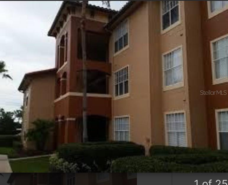 Image 2 of 15 For 5536 Metrowest Boulevard 11