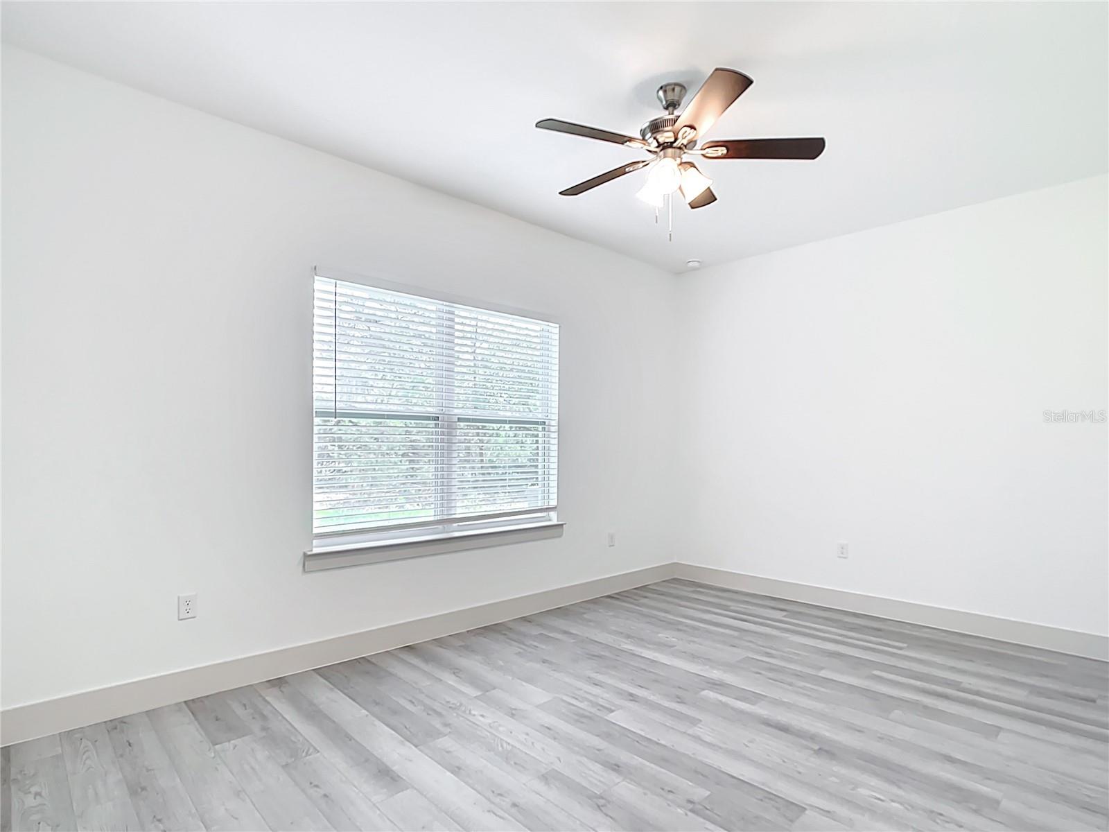 Image 18 of 47 For 3525 163rd Place Road