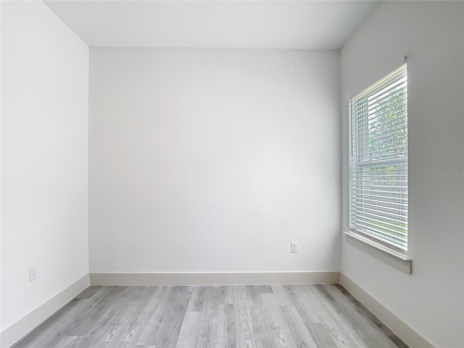 Image 33 of 47 For 3525 163rd Place Road
