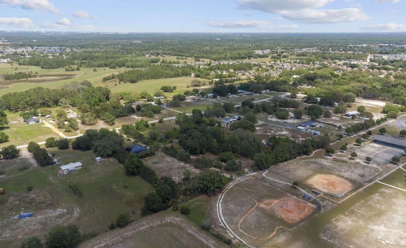 Image 3 of 3 For  Petes Lane 