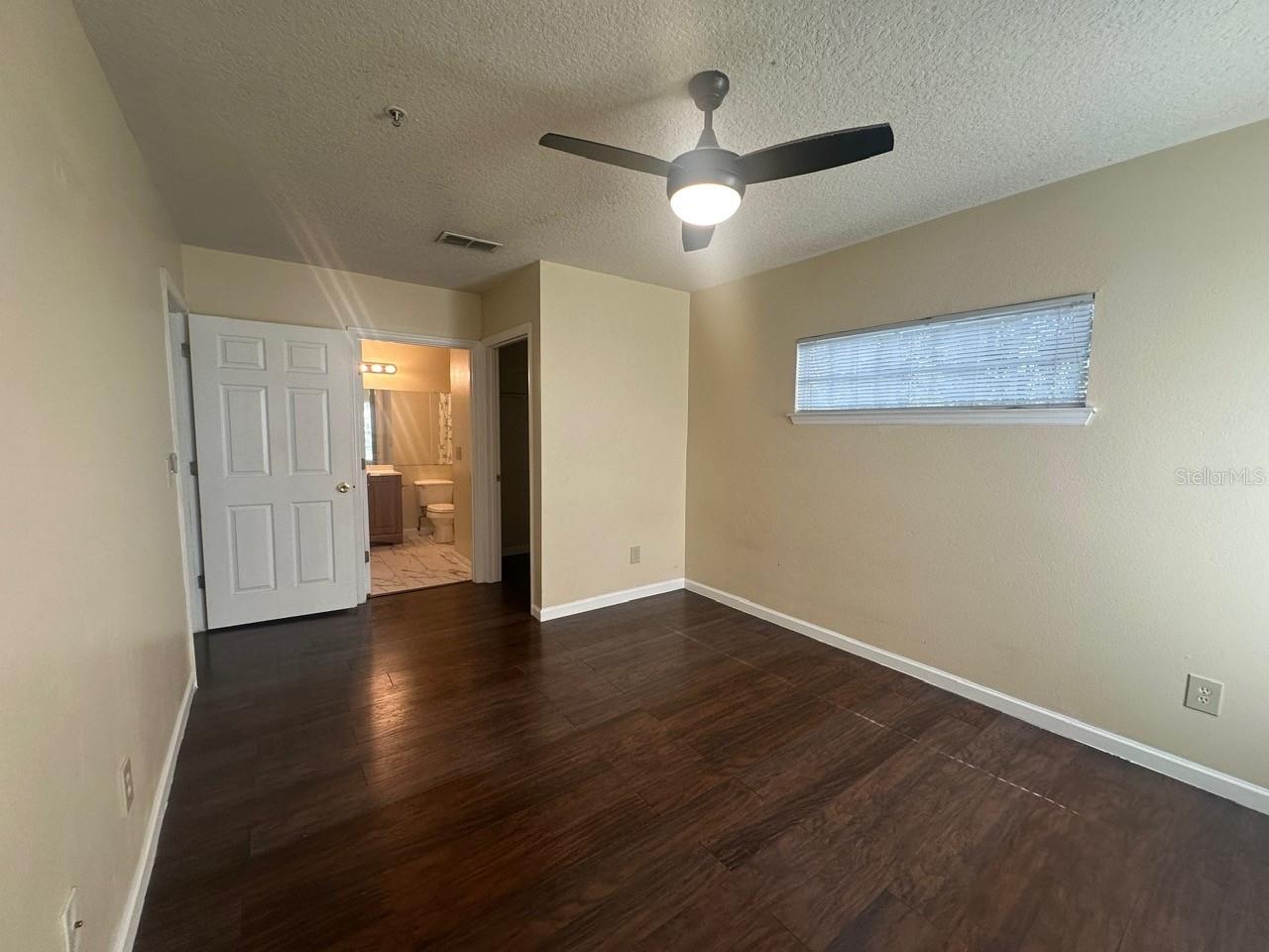 Image 11 of 35 For 4356 S Kirkman Road 502