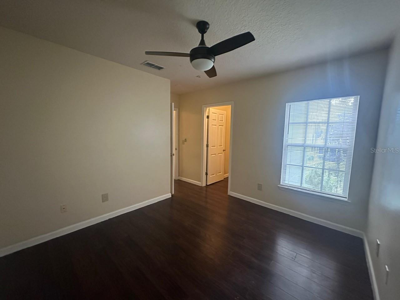 Image 5 of 35 For 4356 S Kirkman Road 502