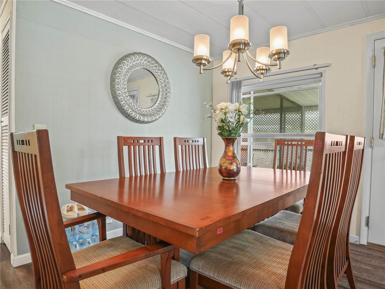 Image 18 of 41 For 2055 Floral Avenue 42
