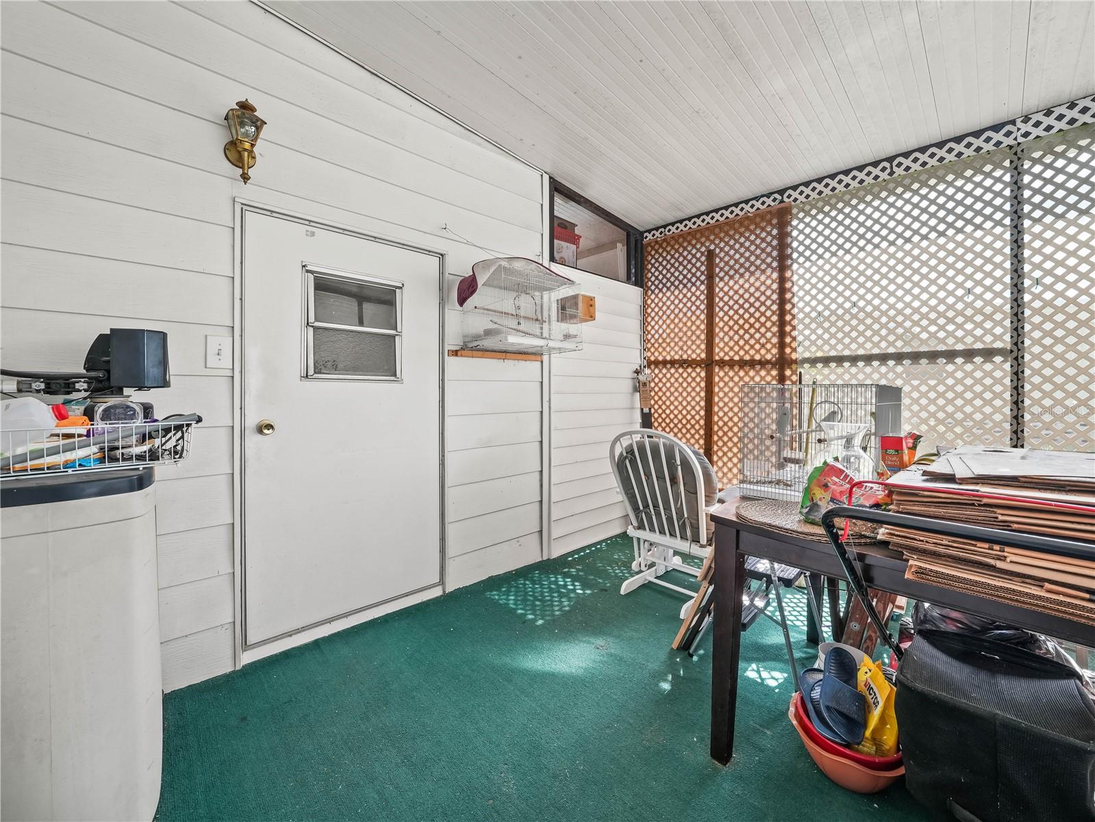 Image 31 of 41 For 2055 Floral Avenue 42