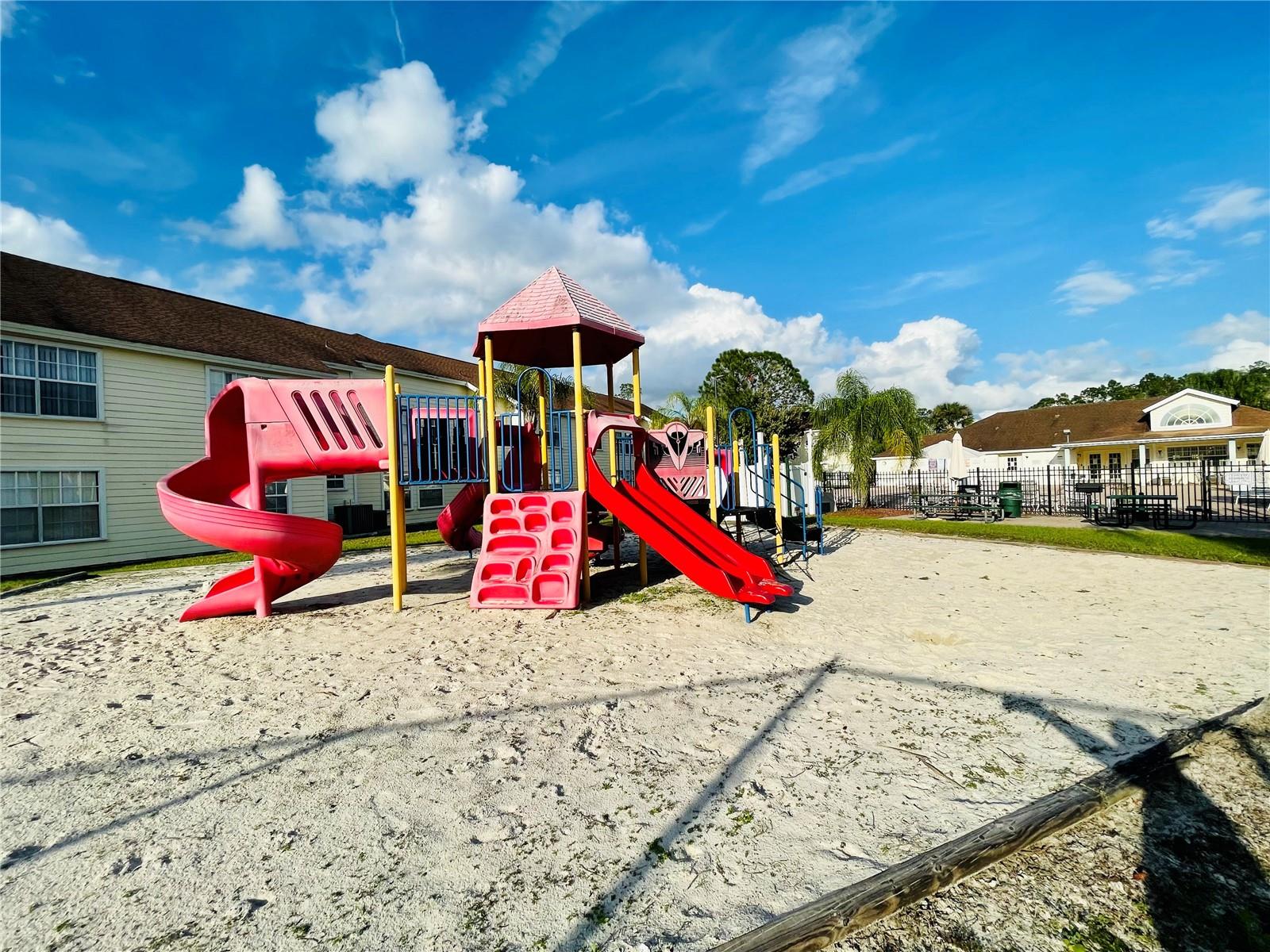 Image 17 of 18 For 5015 Laguna Bay Circle 92