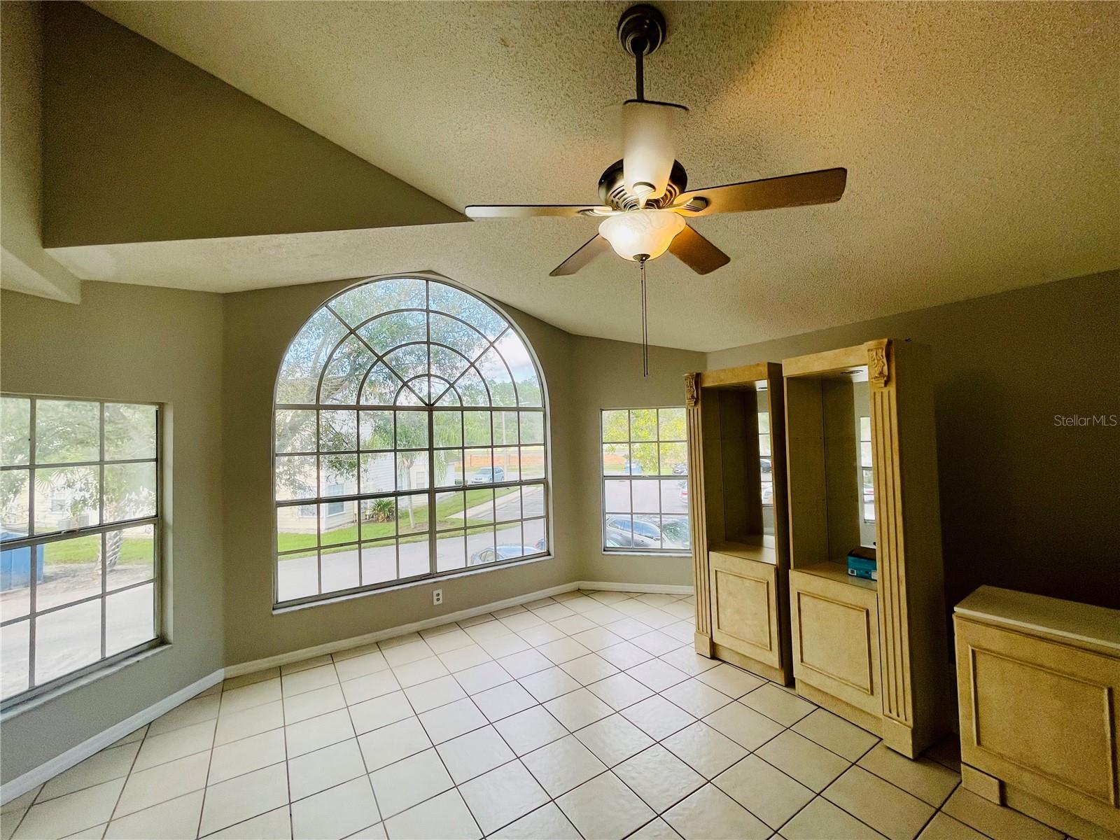 Image 3 of 18 For 5015 Laguna Bay Circle 92