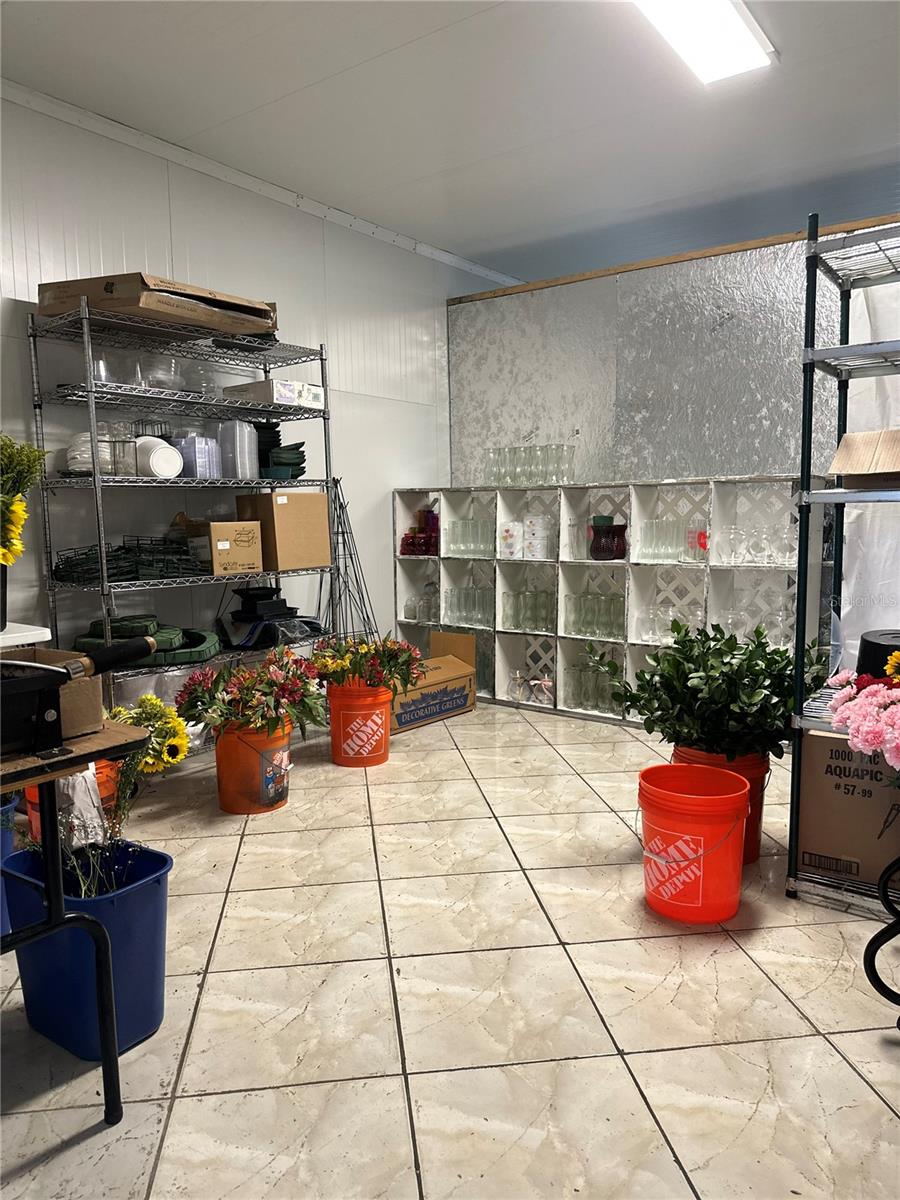 Image 10 of 12 For 7803 Colonial Drive 106